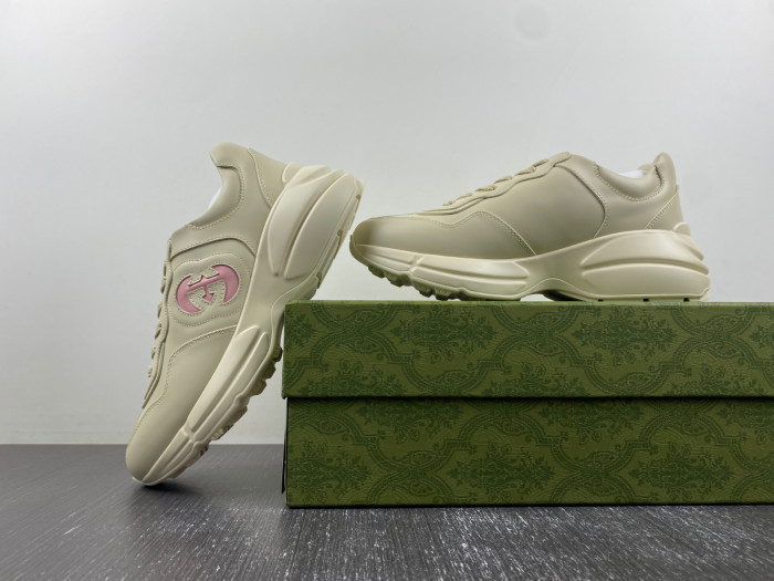 G*u*i rhyton sneaker