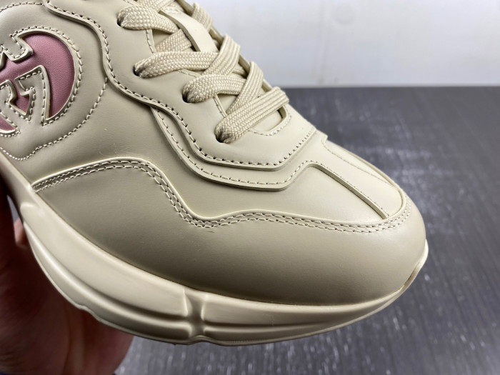 G*u*i rhyton sneaker