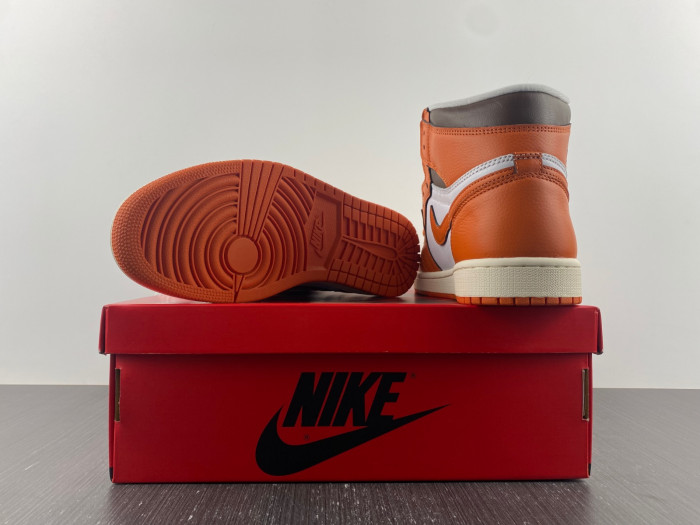 Air Jordan 1 High OG WMNS “Starfish” DO9369-101