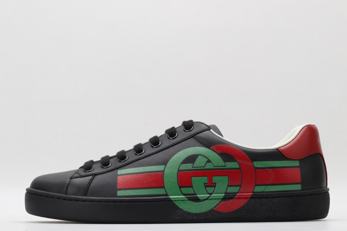 G*u*i low-top sneaker