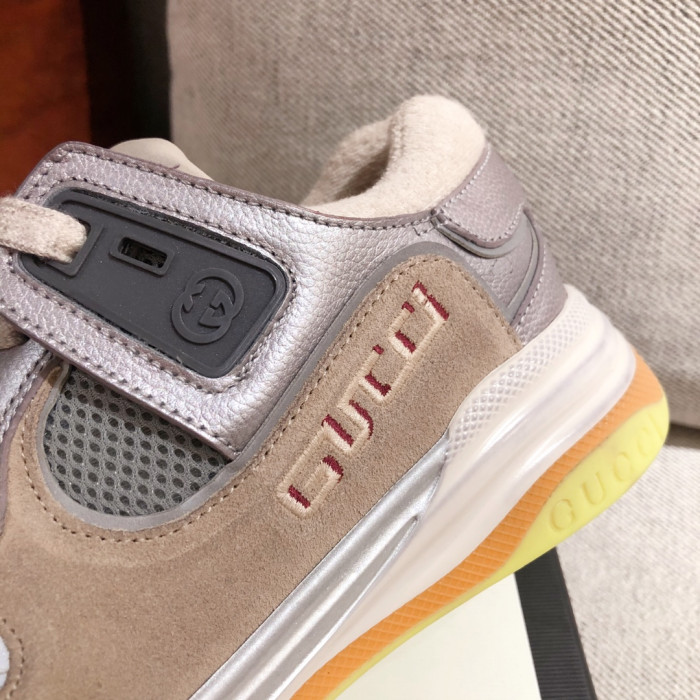 G*u*i mid sneaker