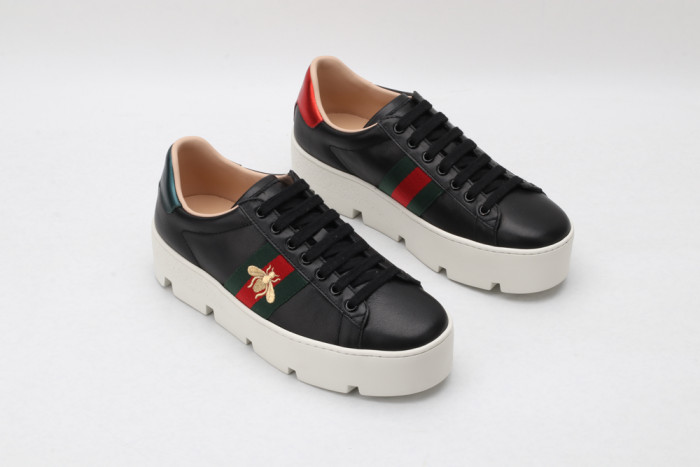 G*u*i low-top sneaker