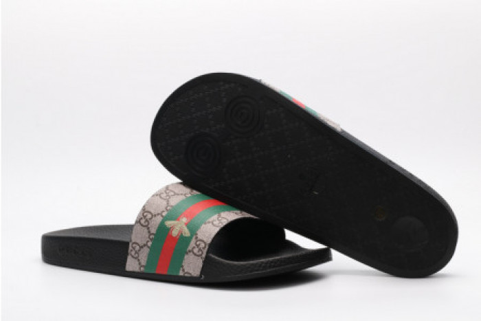 G*u*i slippers