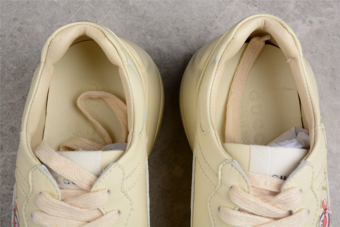 G*u*i sneaker