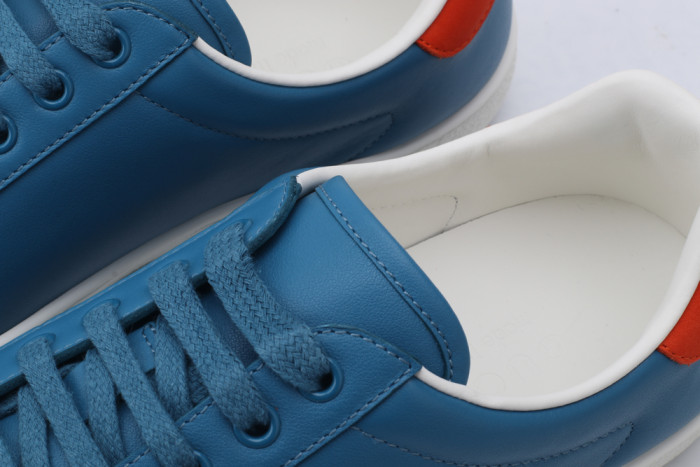 G*u*i low-top sneaker