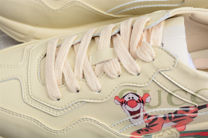 G*u*i sneaker