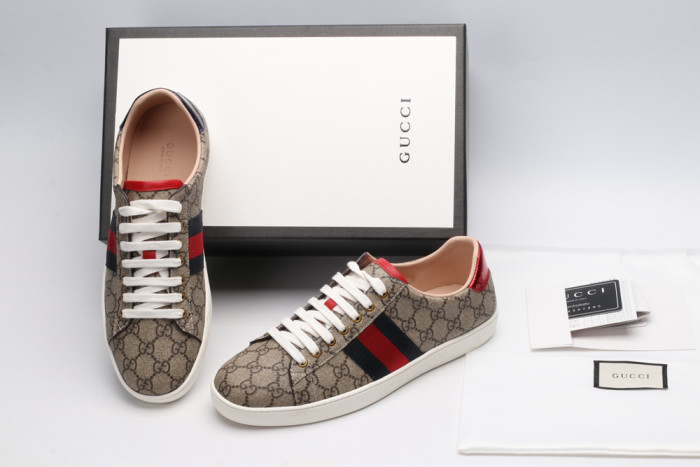 G*u*i low-top sneaker
