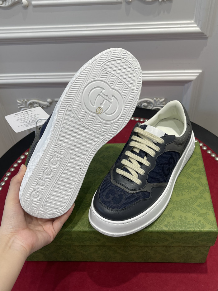 G*u*i low-top sneaker