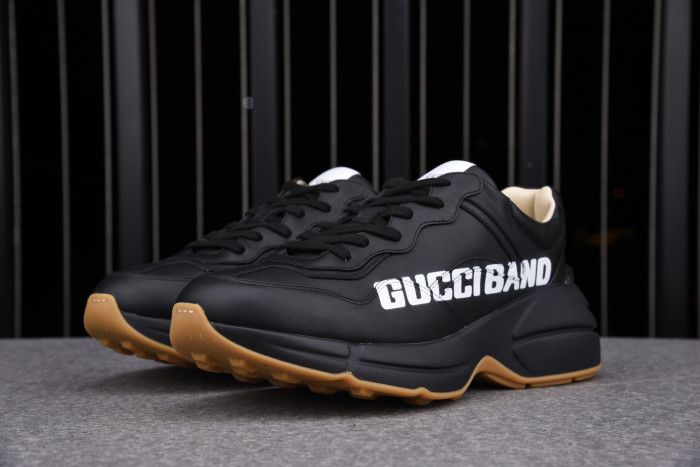 G*u*i trainer sneaker