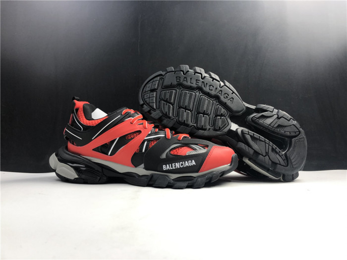 BLCG Track Sneaker 542023 W1GB8 5201