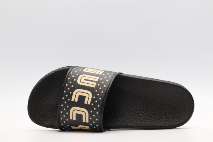 G*u*i slippers