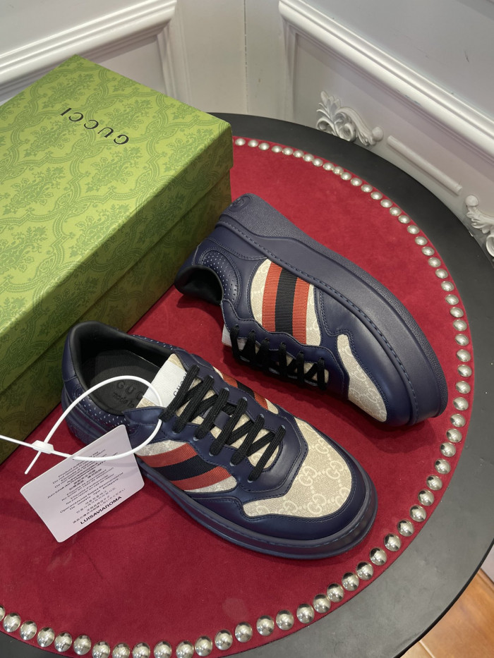 G*u*i low-top sneaker