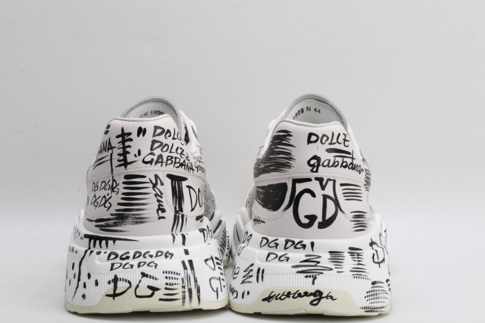 DG SNEAKER