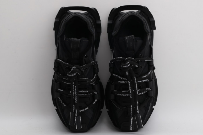 DG SNEAKER