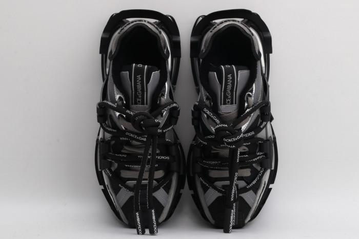 DG SNEAKER
