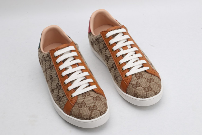 G*u*i low-top sneaker
