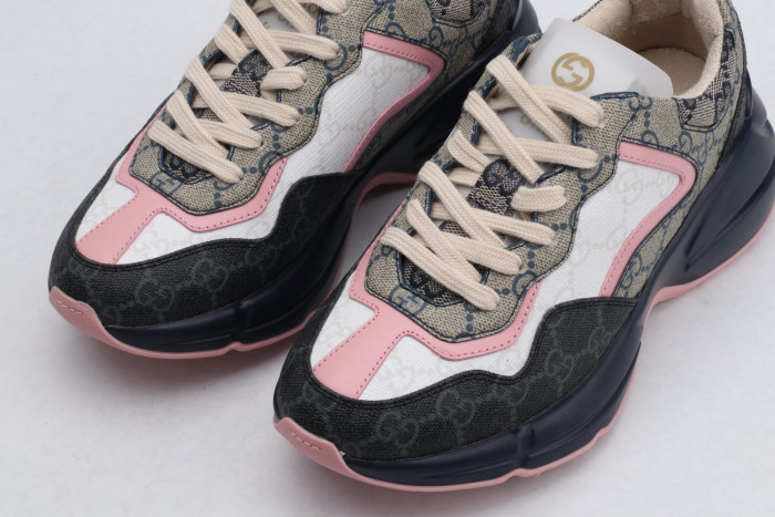 G*u*i sneaker