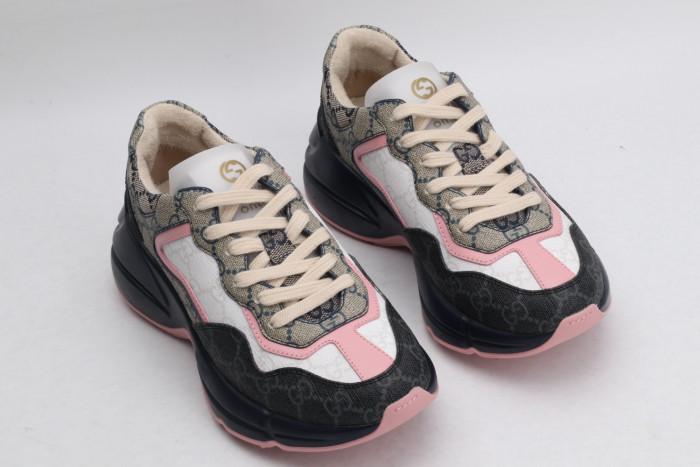 G*u*i sneaker