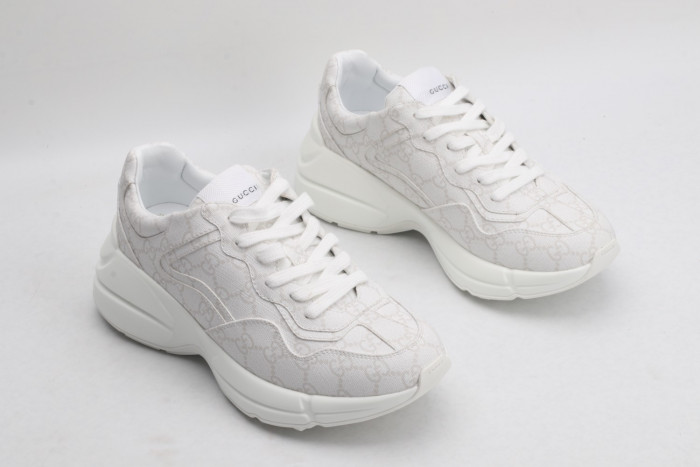 G*u*i sneaker