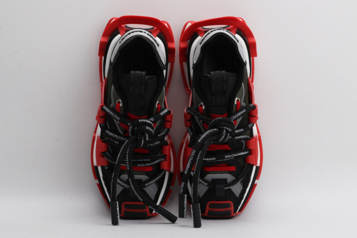 DG SNEAKER