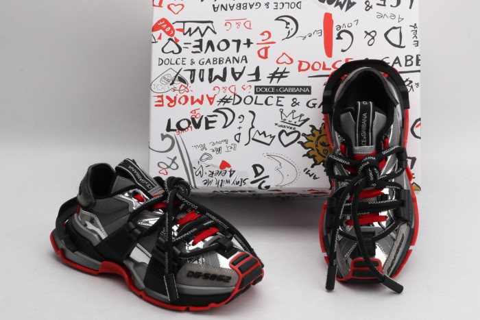 DG SNEAKER