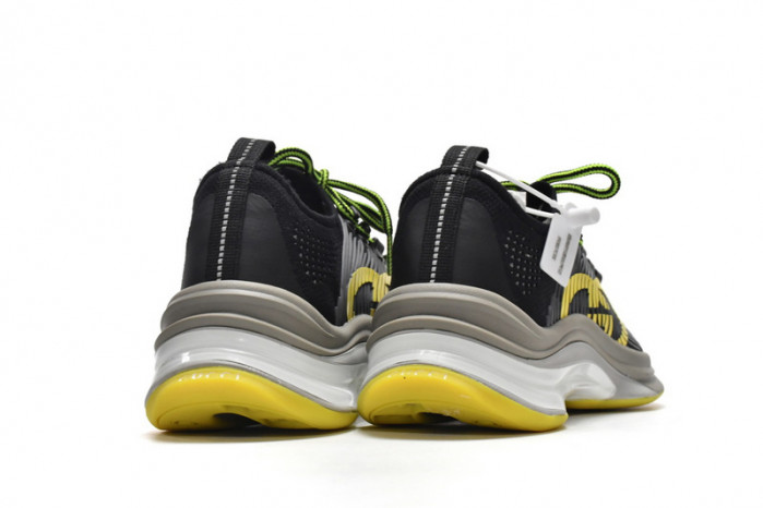 G*u*i run sneakers black yellow