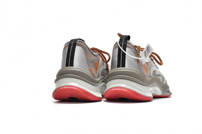 G*u*i run sneakers grey red