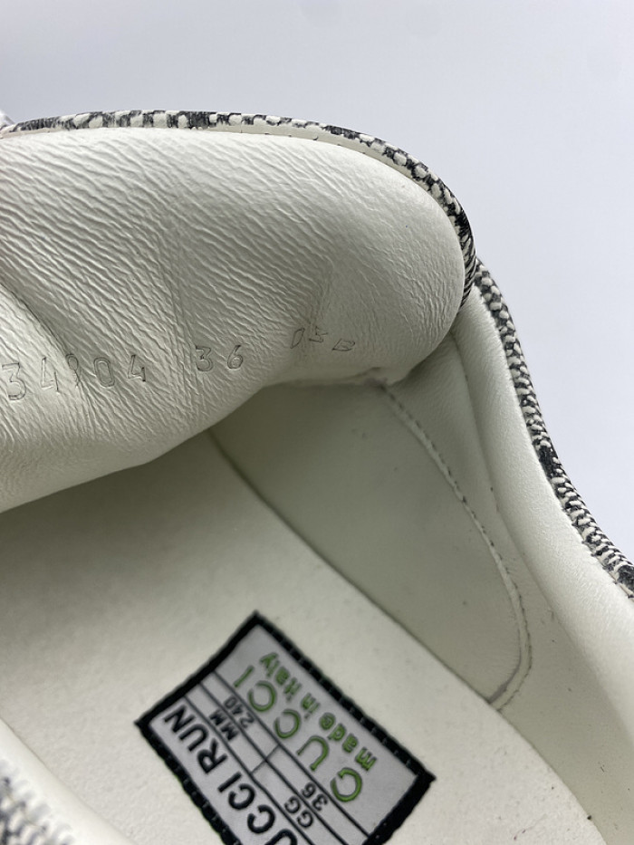 G*u*i1 run sneaker