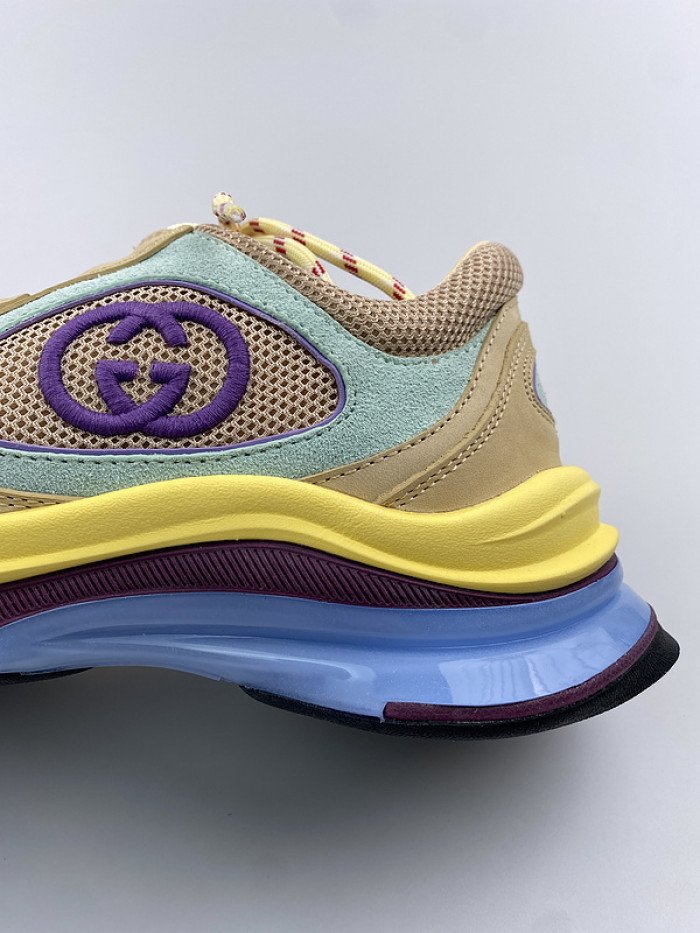 G*u*i1 run sneaker