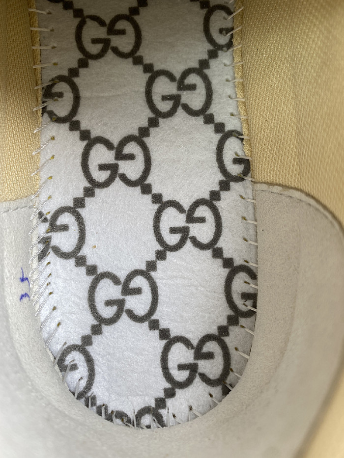 G*u*i1 run sneaker
