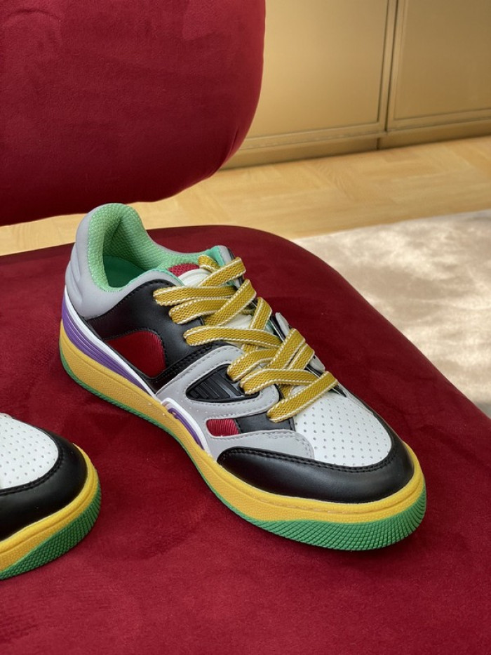 G*u*i sneakers