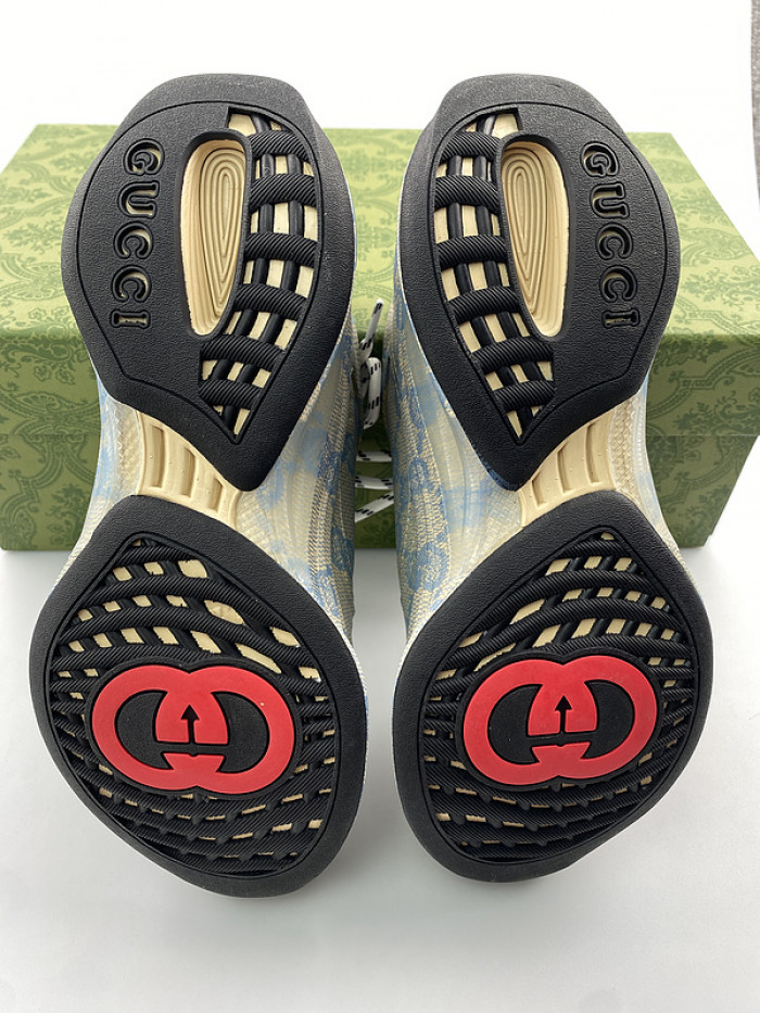 G*u*i1 run sneaker
