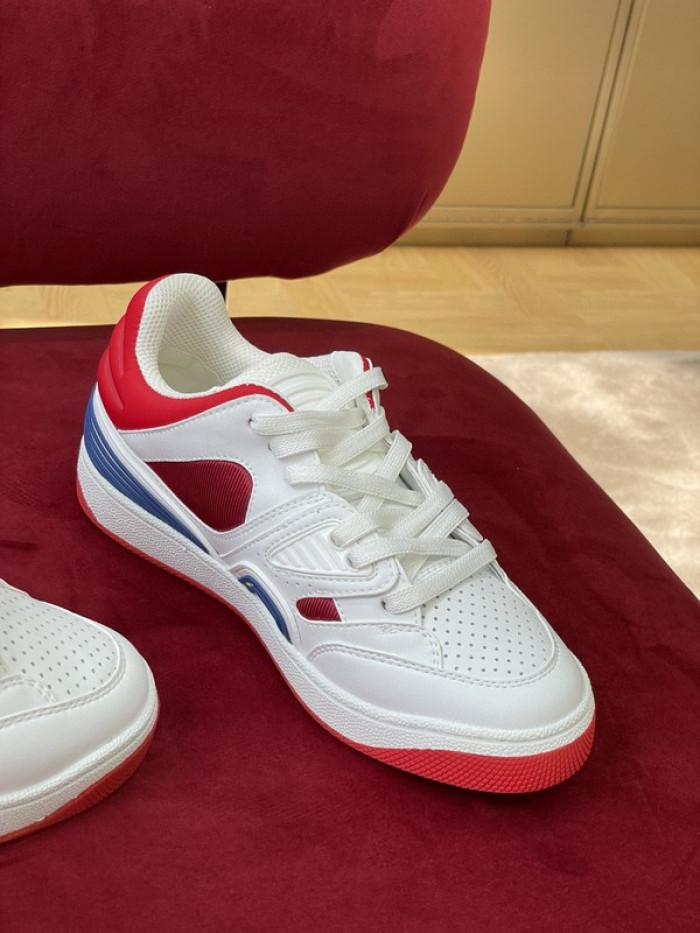 G*u*i sneakers