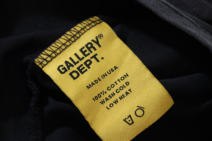 GA11ERY DEPT. T-SHIRT 24042302