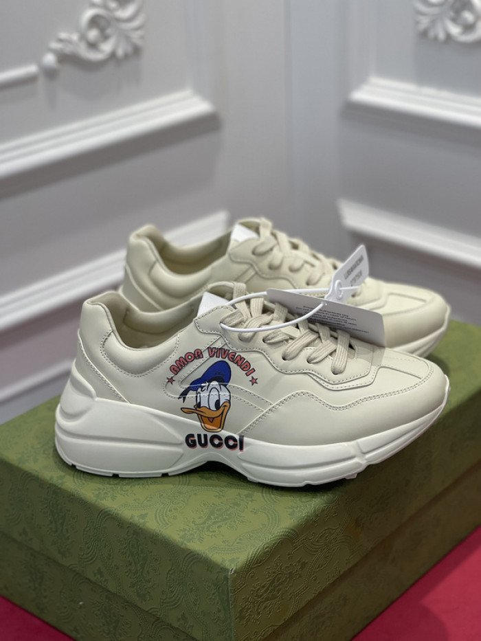 G*u*i rhyton sneaker
