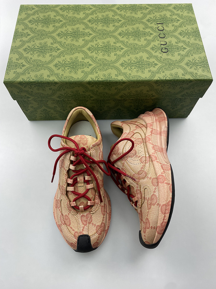 G*u*i1 run sneaker