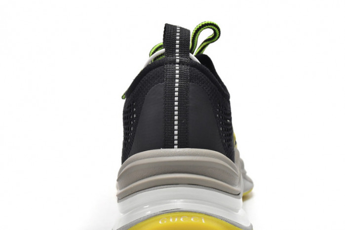G*u*i run sneakers black yellow