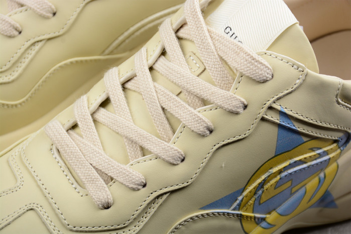 G*u*i sneaker