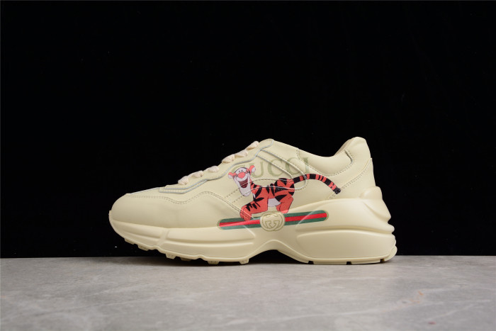 G*u*i sneaker