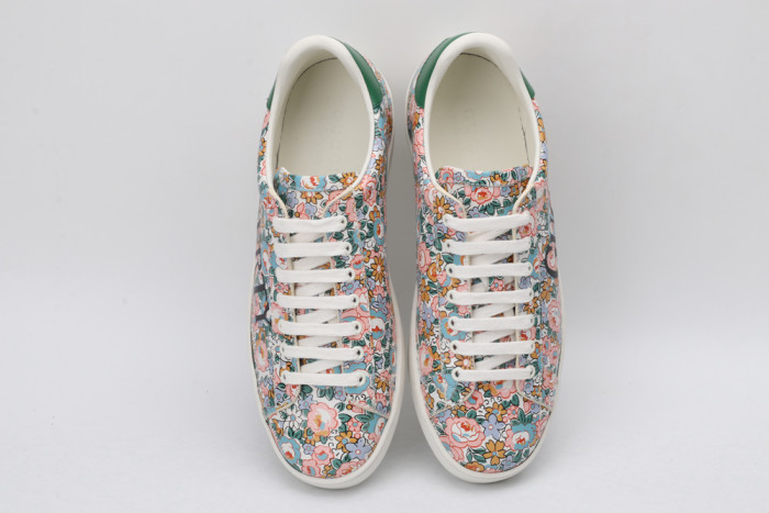 G*u*i low-top sneaker