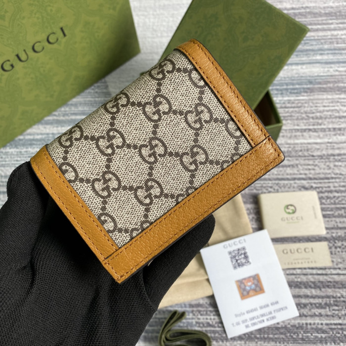 G*u*i wallet 11*8.5*3cm