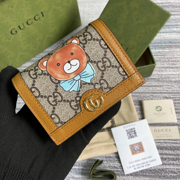 G*u*i wallet 11*8.5*3cm