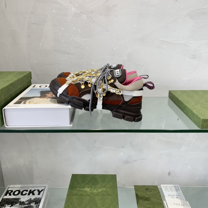 G*u*i sneaker