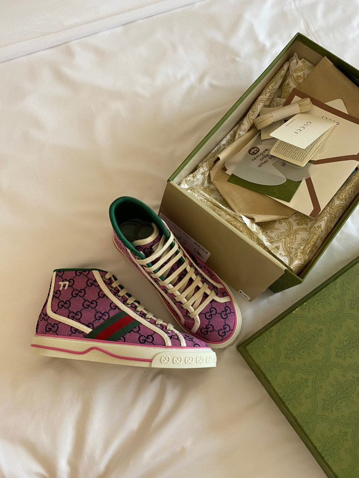 G*u*i tennis 1977 sneaker