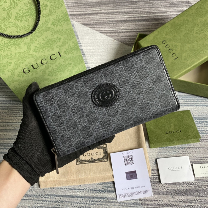 G*u*i wallet 19*10.5*2 cm