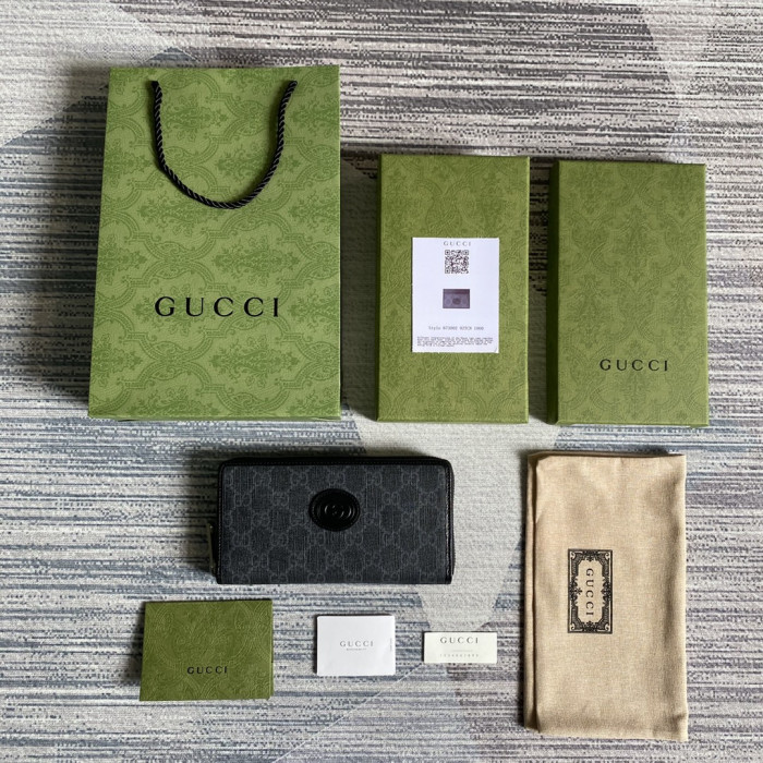 G*u*i wallet 19*10.5*2 cm