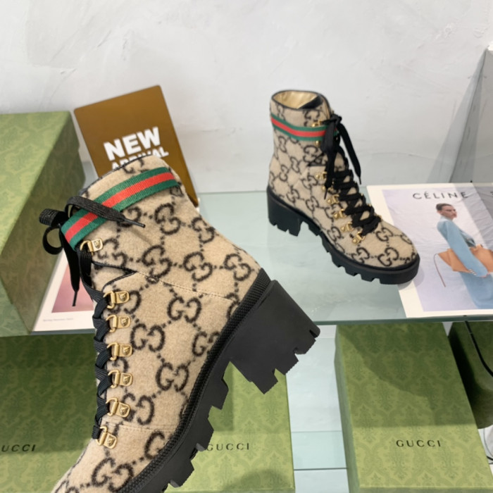 G*u*i boots