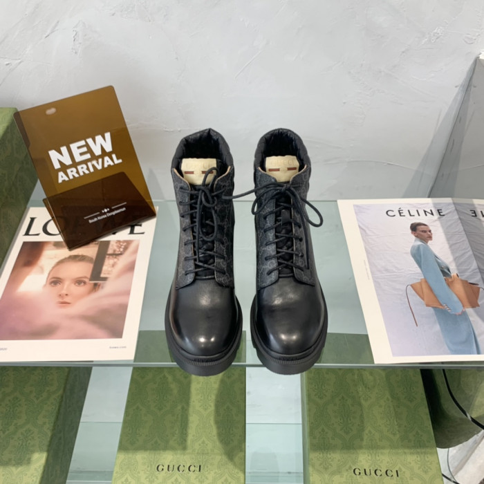 G*u*i boots