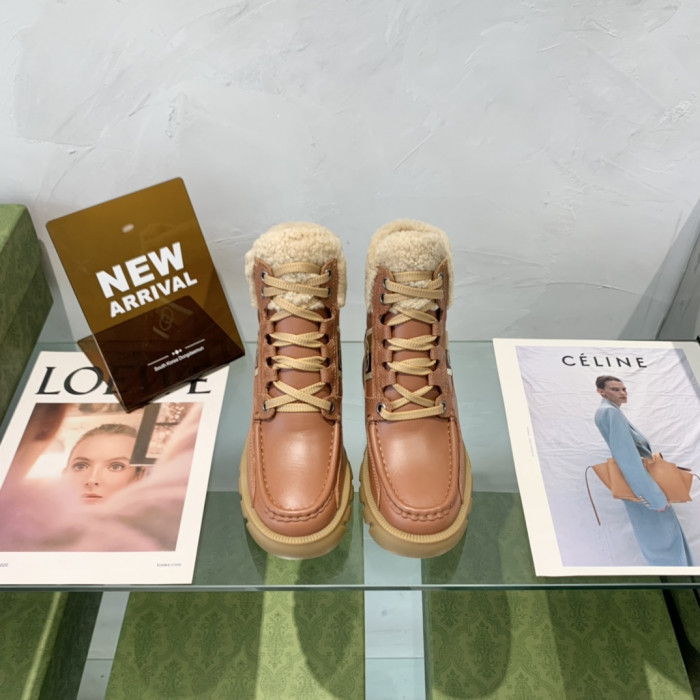 G*u*i boots