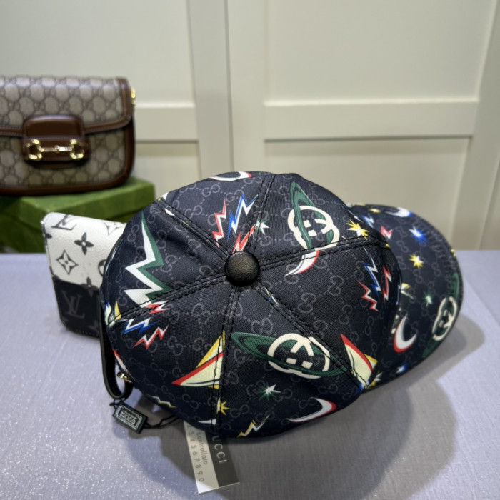G*u*i baseball cap